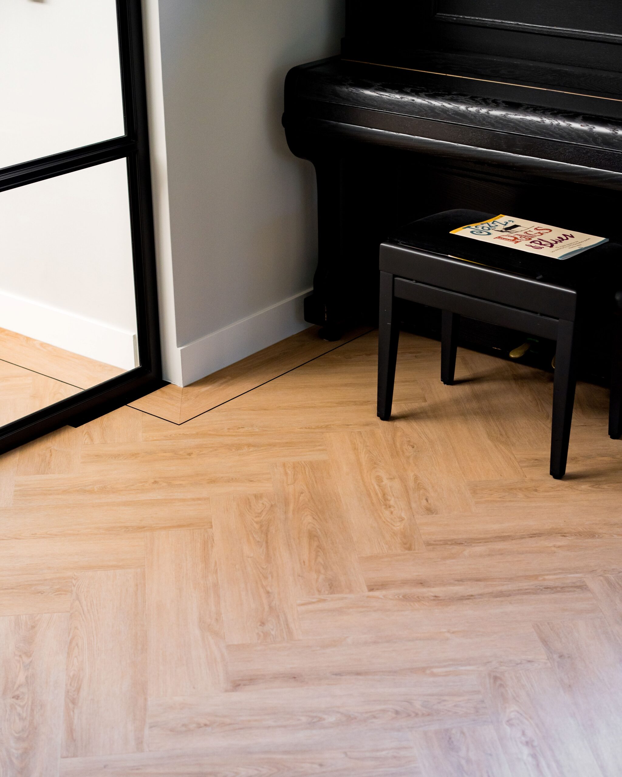 PVC vloer gelegd door vloerenlegger MY Design Floors in Helmond en omgeving